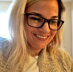 Meet your Posher, Tiffany